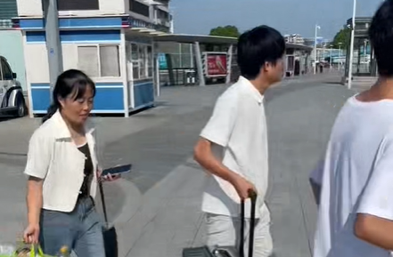 迎接学员